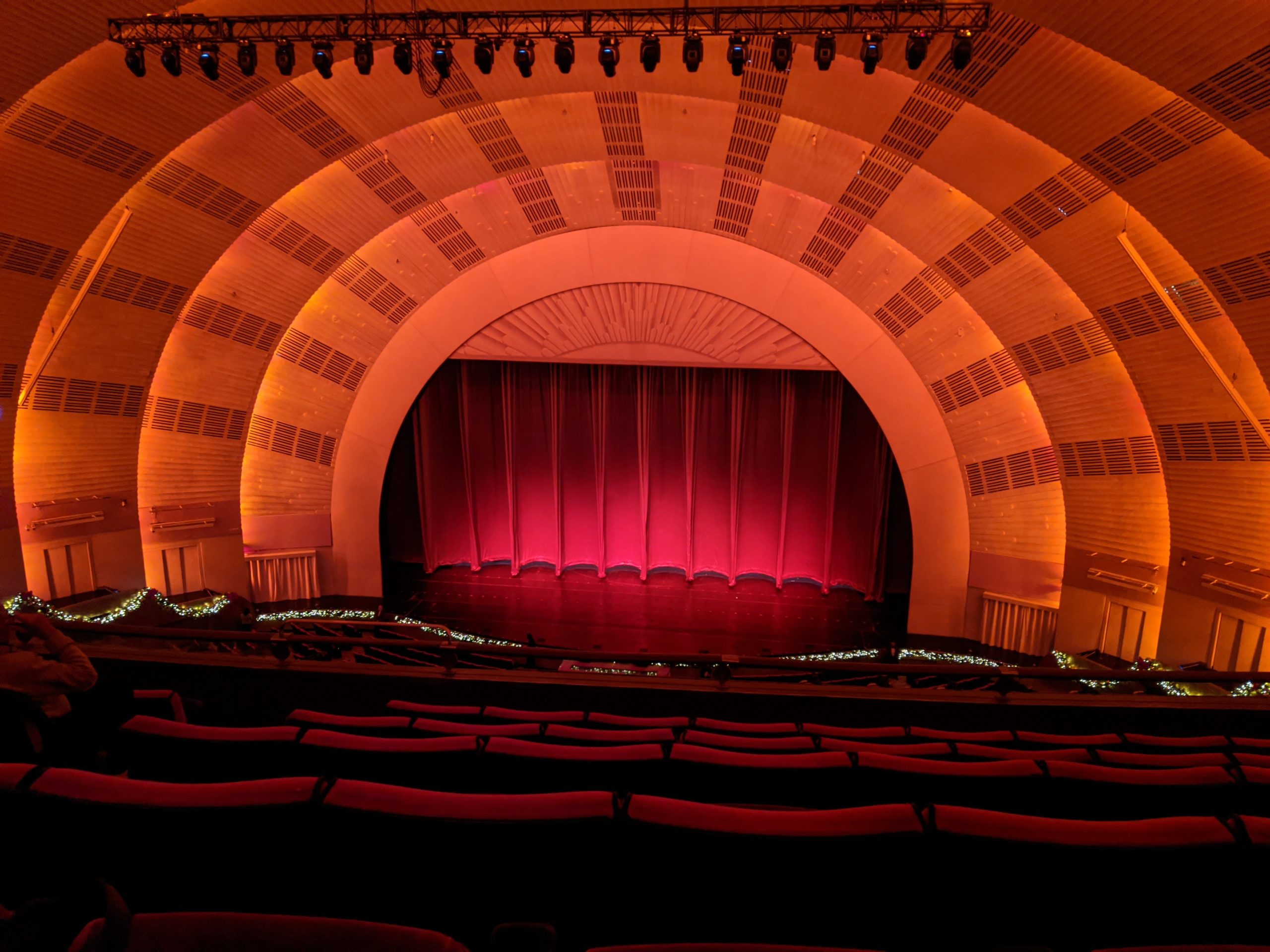 Renowned crooner Tony Bennett and Lady Gaga recently took to the stage for the “One Last Time” concerts at Radio City Music Hall