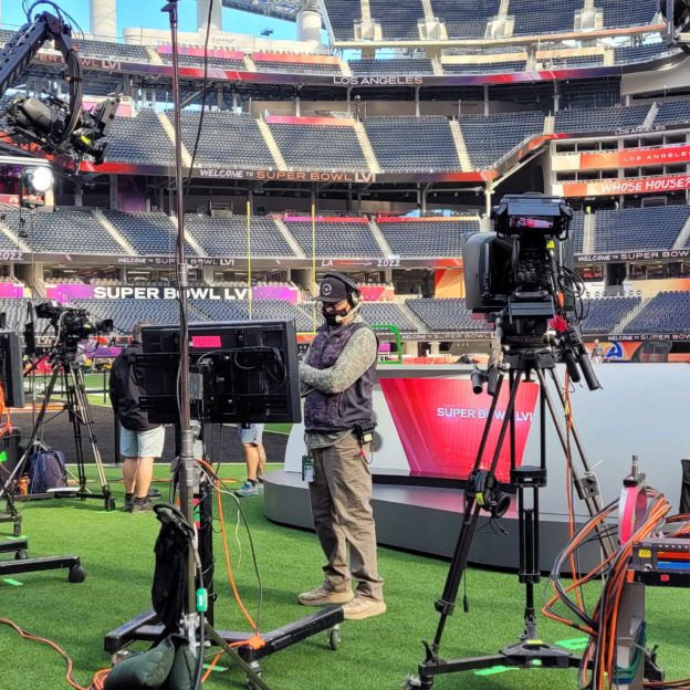 Pliant Technologies CrewCom Scores a Touchdown for Game Day Broadcasts