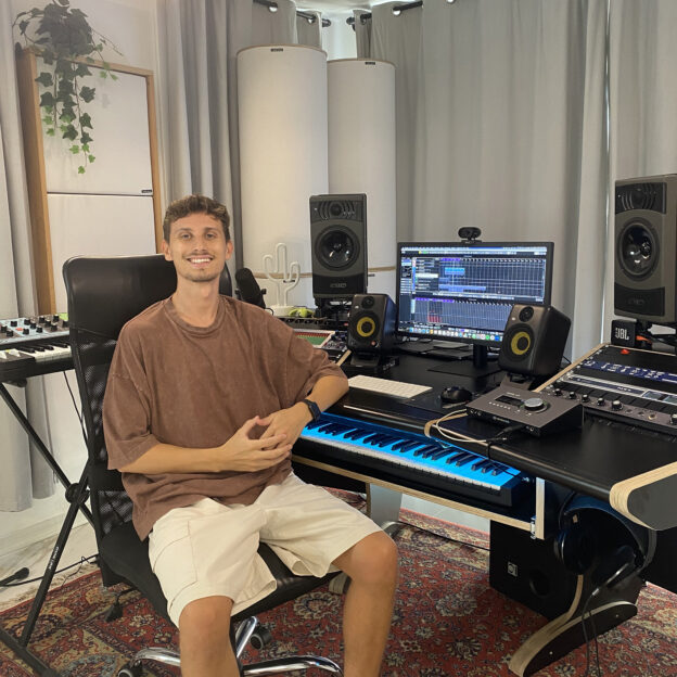 Italian EDM Artist Giacomo “jayover” Uber Works On-the-go With KRK