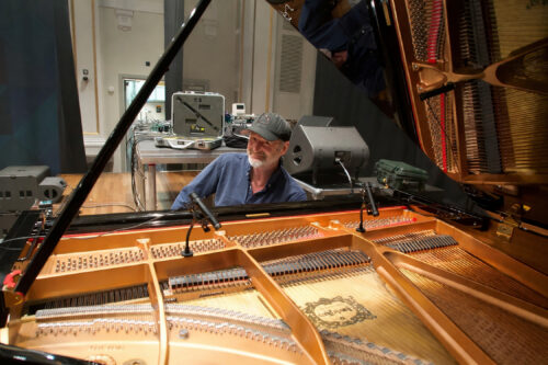 DPA Microphones Capture Nuance and Detail on Yann Tiersen’s Tour