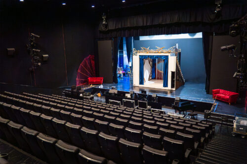 The Jan Kiepura Masovian Musical Theater Elevates Audience Experience With EAW